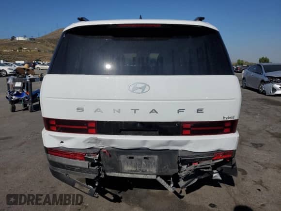 2025 Hyundai Santa Fe Limited с VIN 5NMP34G11SH036360, выставлен на аукционе Copart как лот 57666665 с пробегом 6 086 миль миль и Списание • Salvage title. История ставок и продаж доступна на DreamBid. Изображение 6.