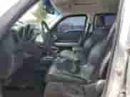 2011 Dodge Nitro SXT z VIN 1D4PU5GK9BW575899, wystawiony jako Copart lot #50897745 z przebiegiem 179 142 mil mil oraz Czysty tytuł • Clean title. Historia ofert i sprzedaży dostępna na DreamBid. Obrazek 7.