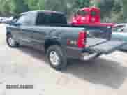 2003 Chevrolet Silverado 1500 с VIN 2GCEK19V231314892, выставлен на аукционе IAAI как лот 42634653 с пробегом 113 646 миль миль и . История ставок и продаж доступна на DreamBid. Изображение 3.