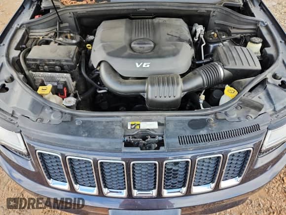 2015 Jeep Grand Cherokee Overland с VIN 1C4RJFCG9FC633703, выставлен на аукционе Copart как лот 83843635 с пробегом 143 016 миль миль и Списание • Salvage title. История ставок и продаж доступна на DreamBid. Изображение 12.