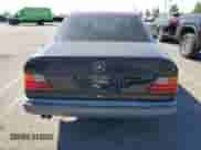 1991 Mercedes-Benz 300 E with VIN WDBEA30D6MB375472, listed as a Copart auction lot 72051175 with 167,329 mi miles and Clean title. Bid and sale history available at DreamBid. Image 6.