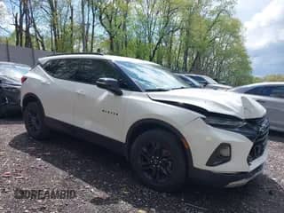 2021 Chevrolet Blazer LT с VIN 3GNKBHRS1MS569998, выставлен на аукционе IAAI как лот 42178844 с пробегом 55 969 миль миль и . История ставок и продаж доступна на DreamBid. Изображение 1.