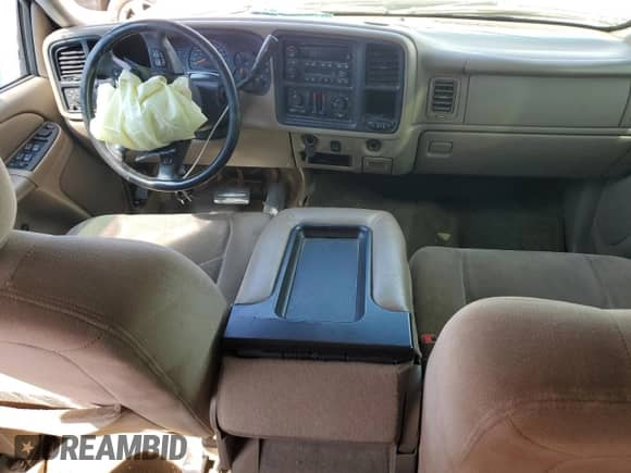 2005 GMC Sierra 1500 SLT z VIN 2GTEC13T951337142, wystawiony jako Copart lot #52823625 z przebiegiem 245 568 mil mil oraz Szkoda całkowita • Salvage title. Historia ofert i sprzedaży dostępna na DreamBid. Obrazek 8.