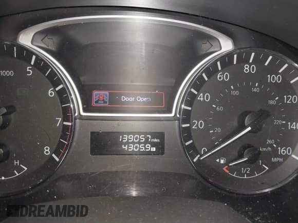 2014 Nissan Pathfinder SL с VIN 5N1AR2MM0EC672760, выставлен на аукционе IAAI как лот 42229058 с пробегом 139 057 миль миль и . История ставок и продаж доступна на DreamBid. Изображение 7.