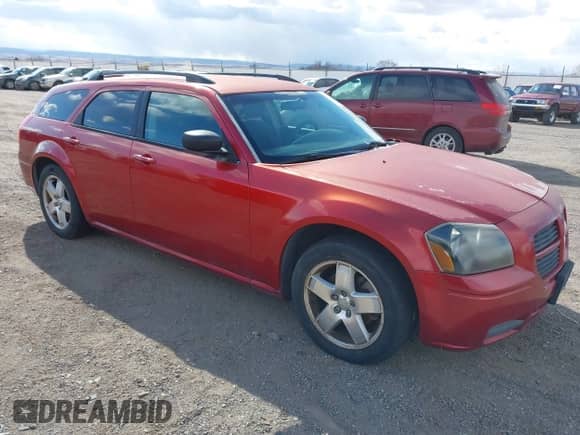 2005 Dodge Magnum SXT with VIN 2D4GZ48V45H577714, listed as a IAAI auction lot 41713514 with 169,249 mi miles and . Bid and sale history available at DreamBid. Image 1.