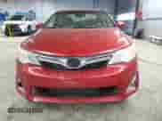 2012 Toyota Camry XLE z VIN 4T1BD1FK5CU002931, wystawiony jako Copart lot #90688575 z przebiegiem 270 559 mil mil oraz Czysty tytuł • Clean title. Historia ofert i sprzedaży dostępna na DreamBid. Obrazek 5.