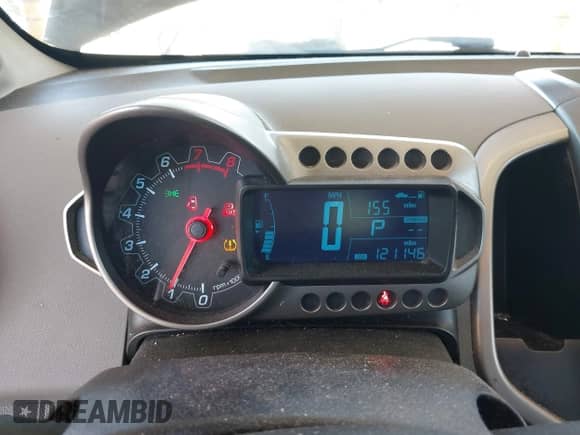2016 Chevrolet Sonic LT с VIN 1G1JC5SH4G4132492, выставлен на аукционе IAAI как лот 43030136 с пробегом 121 146 миль миль и . История ставок и продаж доступна на DreamBid. Изображение 7.