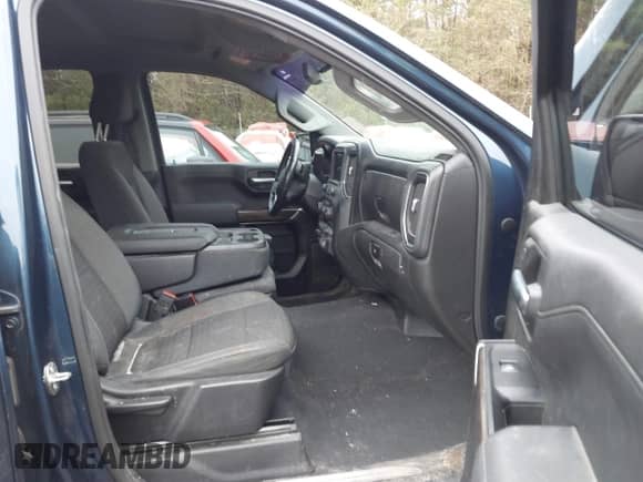 2019 Chevrolet Silverado 1500 LT z VIN 1GCPWCED4KZ209198, wystawiony jako IAAI lot #43559097 z przebiegiem 152 314 mil mil oraz . Historia ofert i sprzedaży dostępna na DreamBid. Obrazek 5.