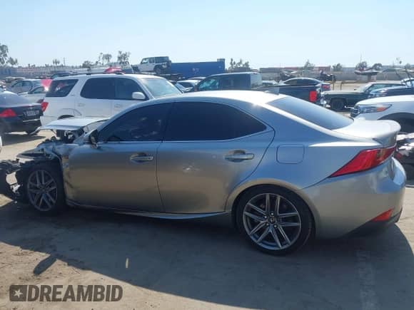 2018 Lexus IS 300 с VIN JTHBA1D24J5064326, выставлен на аукционе IAAI как лот 42770325 с пробегом Не указан миль и . История ставок и продаж доступна на DreamBid. Изображение 14.