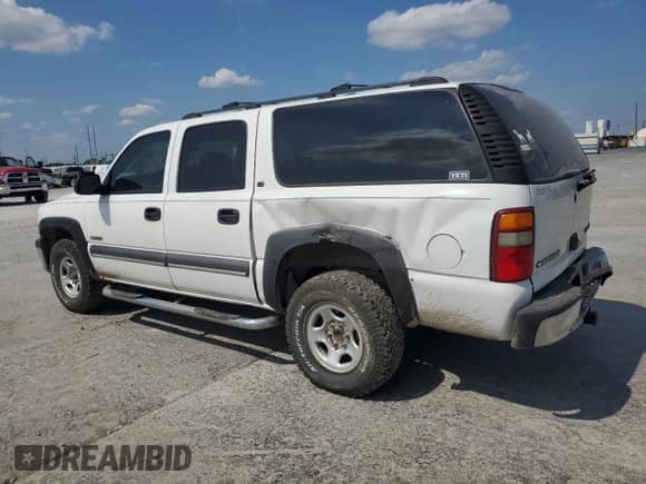 2000 Chevrolet Suburban LT z VIN 3GNFK16T0YG128975, wystawiony jako Copart lot #72245934 z przebiegiem 246 263 mil mil oraz Szkoda całkowita • Salvage title. Historia ofert i sprzedaży dostępna na DreamBid. Obrazek 2.