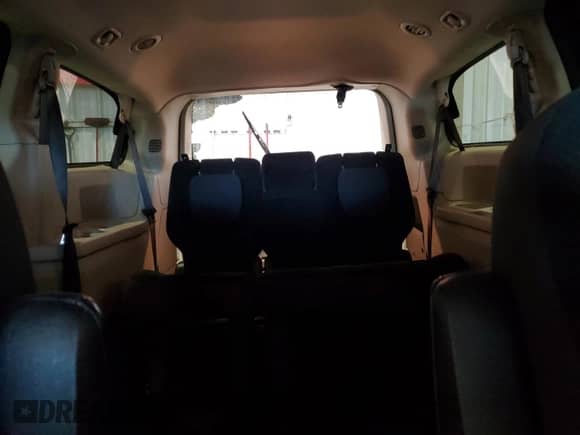 2019 Dodge Grand Caravan SE with VIN 2C4RDGBG4KR729271, listed as a Copart auction lot 82603105 with 126,478 mi miles and Clean title. Bid and sale history available at DreamBid. Image 10.