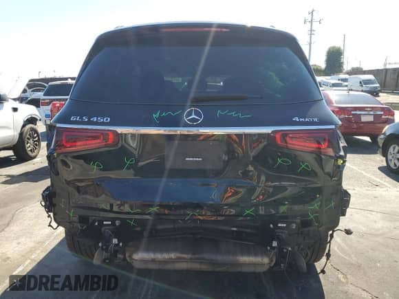 2022 Mercedes-Benz GLS 450 with VIN 4JGFF5KE4NA689715, listed as a Copart auction lot 86895245 with 39,343 mi miles and Salvage title. Bid and sale history available at DreamBid. Image 6.