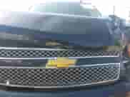 2009 Chevrolet Suburban LTZ z VIN 1GNFK36359R219818, wystawiony jako IAAI lot #42120323 z przebiegiem 146 999 mil mil oraz . Historia ofert i sprzedaży dostępna na DreamBid. Obrazek 12.