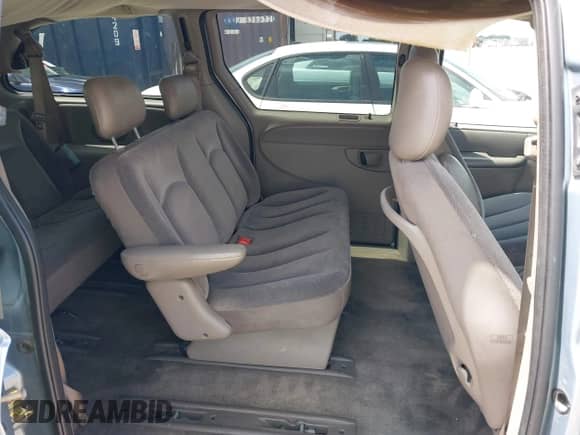 2003 Dodge Grand Caravan with VIN 1D8GP24373B165144, listed as a IAAI auction lot 42692593 with 195,814 mi miles and . Bid and sale history available at DreamBid. Image 8.