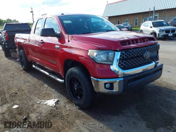 2018 Toyota Tundra SR с VIN 5TFUW5F17JX713466, выставлен на аукционе IAAI как лот 42357423 с пробегом 302 981 миль миль и . История ставок и продаж доступна на DreamBid. Изображение 1.