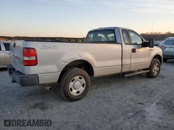 2007 Ford F-150 XL with VIN 1FTRF14V97NA49566, listed as a Copart auction lot 82015904 with 116,627 mi miles and Salvage title. Bid and sale history available at DreamBid. Image 3.