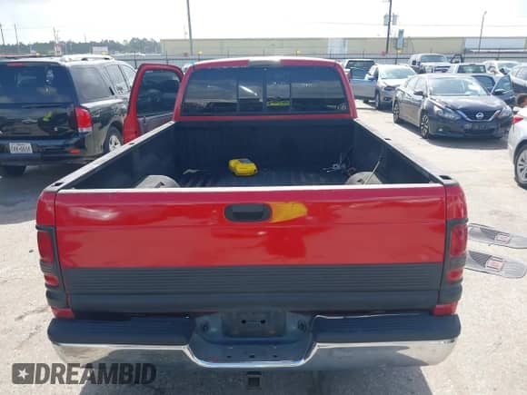 1994 Dodge 1500 z VIN 1B7HC16Y2RS532140, wystawiony jako IAAI lot #42542432 z przebiegiem 203 948 mil mil oraz . Historia ofert i sprzedaży dostępna na DreamBid. Obrazek 16.