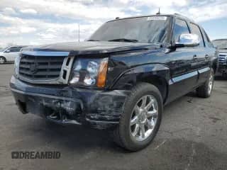 2004 Cadillac Escalade EXT with VIN 3GYEK62N64G160794, listed as a Copart auction lot 55440235 with 180,361 mi miles and Salvage title. Bid and sale history available at DreamBid. Image 1.