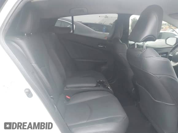 2018 Toyota Prius Plus z VIN JTDKARFP9J3089162, wystawiony jako IAAI lot #42544642 z przebiegiem 50 746 mil mil oraz . Historia ofert i sprzedaży dostępna na DreamBid. Obrazek 8.