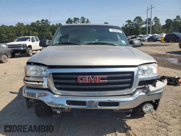 2003 GMC Sierra 1500 SLE с VIN 2GTEC19T631232398, выставлен на аукционе Copart как лот 70163215 с пробегом 375 402 миль миль и Списание • Salvage title. История ставок и продаж доступна на DreamBid. Изображение 5.