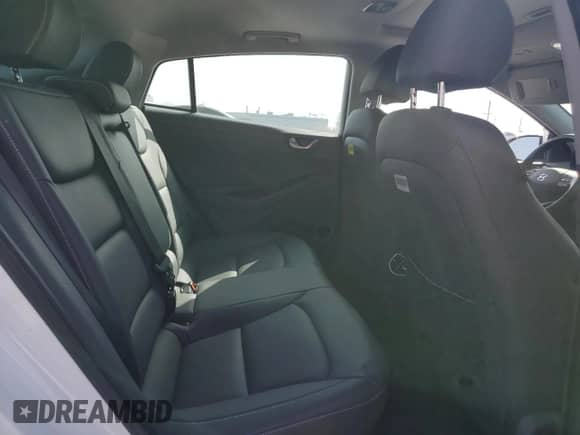 2018 Hyundai Ioniq Limited с VIN KMHC05LC9JU098886, выставлен на аукционе Copart как лот 57116364 с пробегом 40 362 миль миль и Списание • Salvage title. История ставок и продаж доступна на DreamBid. Изображение 10.