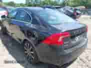 2015 Volvo S60 T6 Drive-E with VIN YV149MFK5F1353399, listed as a IAAI auction lot 42747756 with 163,052 mi miles and . Bid and sale history available at DreamBid. Image 3.