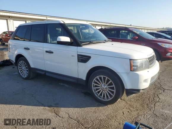 2011 Land Rover Range Rover Sport HSE with VIN SALSF2D49BA708219, listed as a Copart auction lot 84401625 with 107,238 mi miles and Salvage title. Bid and sale history available at DreamBid. Image 4.