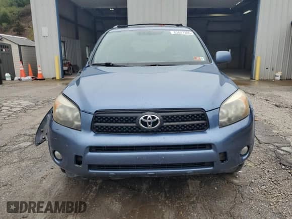 2007 Toyota RAV4 Sport with VIN JTMBD32V275053190, listed as a Copart auction lot 83847895 with 155,770 mi miles and Salvage title. Bid and sale history available at DreamBid. Image 5.