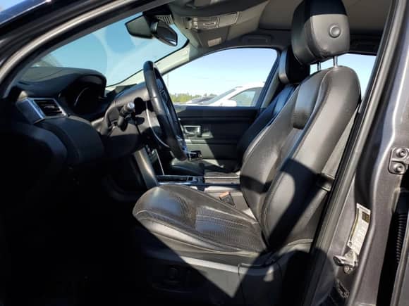 2016 Land Rover Discovery Sport HSE с VIN SALCR2BG4GH547978, выставлен на аукционе Copart как лот 69728025 с пробегом 143 284 миль миль и Чистый • Clean title. История ставок и продаж доступна на DreamBid. Изображение 7.