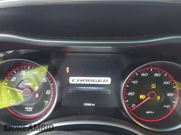 2016 Dodge Charger SXT with VIN 2C3CDXHG9GH258006, listed as a IAAI auction lot 43260378 with 175,305 mi miles and . Bid and sale history available at DreamBid. Image 7.