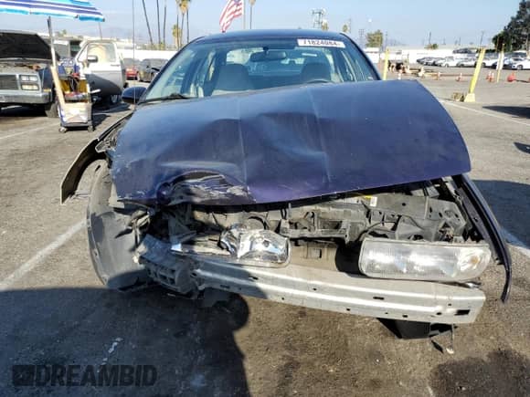 1996 Saturn SL z VIN 1G8ZH5283TZ240279, wystawiony jako Copart lot #71824084 z przebiegiem 89 475 mil mil oraz Szkoda całkowita • Salvage title. Historia ofert i sprzedaży dostępna na DreamBid. Obrazek 5.