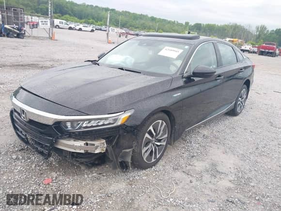 2018 Honda Accord EX-L with VIN 1HGCV3F53JA001899, listed as a IAAI auction lot 42189945 with 181,316 mi miles and . Bid and sale history available at DreamBid. Image 18.