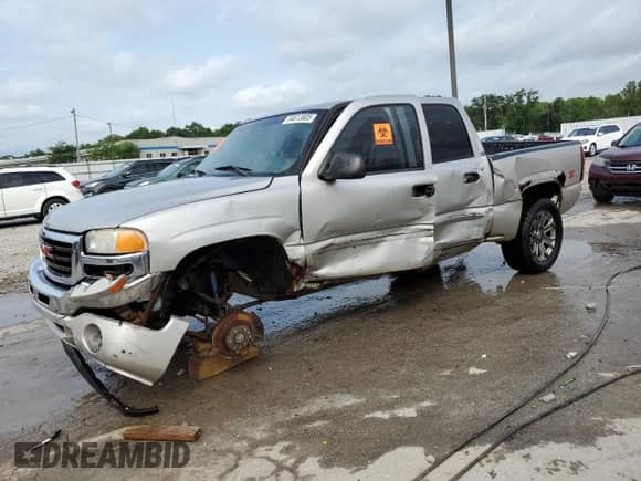 2006 GMC Sierra 1500 SLE1 с VIN 2GTEK13T361155344, выставлен на аукционе Copart как лот 64613805 с пробегом 229 918 миль миль и На запчасти • Non repairable. История ставок и продаж доступна на DreamBid. Изображение 1.
