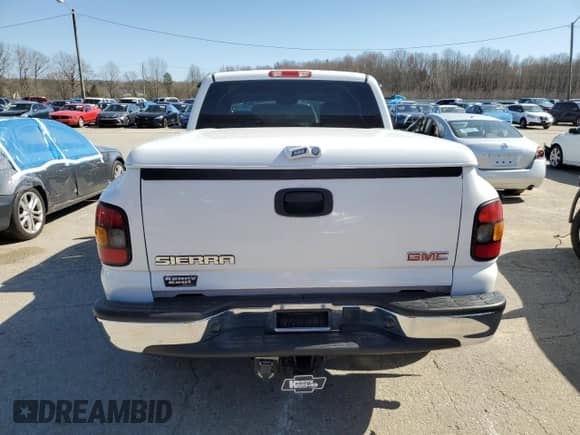 2005 GMC Sierra 1500 SLE с VIN 1GTEK19V05Z247736, выставлен на аукционе Copart как лот 48912075 с пробегом 78 481 миль миль и Списание • Salvage title. История ставок и продаж доступна на DreamBid. Изображение 6.