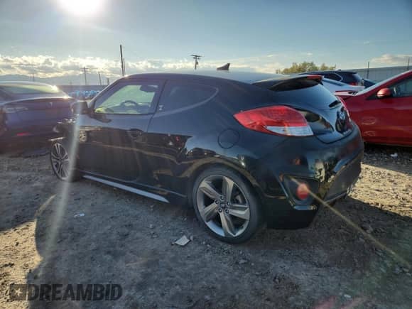 2016 Hyundai Veloster Turbo с VIN KMHTC6AE6GU299560, выставлен на аукционе Copart как лот 86332155 с пробегом Не указан миль и Списание • Salvage title. История ставок и продаж доступна на DreamBid. Изображение 2.