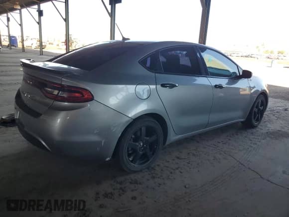 2016 Dodge Dart SE with VIN 1C3CDFAA7GD555952, listed as a Copart auction lot 82502715 with 87,105 mi miles and Clean title. Bid and sale history available at DreamBid. Image 3.