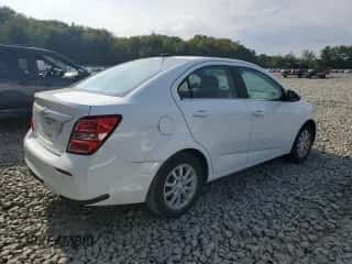 2017 Chevrolet Sonic LT с VIN 1G1JD5SG3H4157230, выставлен на аукционе Copart как лот 81771335 с пробегом 42 538 миль миль и Списание • Salvage title. История ставок и продаж доступна на DreamBid. Изображение 3.