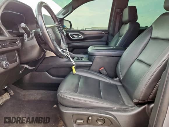 2022 Chevrolet Suburban Z71 с VIN 1GNSKDKD2NR270108, выставлен на аукционе Copart как лот 70195135 с пробегом 73 877 миль миль и Списание • Salvage title. История ставок и продаж доступна на DreamBid. Изображение 7.