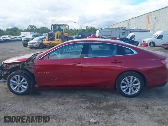 2022 Chevrolet Malibu LT z VIN 1G1ZD5ST6NF106014, wystawiony jako IAAI lot #43072066 z przebiegiem 68 903 mil mil oraz . Historia ofert i sprzedaży dostępna na DreamBid. Obrazek 15.