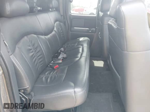 2001 GMC Sierra 1500 SLE с VIN 2GTEC19TX11311036, выставлен на аукционе IAAI как лот 42270485 с пробегом 192 629 миль миль и . История ставок и продаж доступна на DreamBid. Изображение 8.