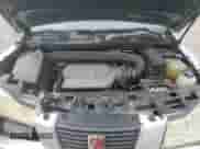 2007 Saturn VUE V6 with VIN 5GZCZ63437S800180, listed as a Copart auction lot 71256315 with 194,732 mi miles and Salvage title. Bid and sale history available at DreamBid. Image 12.