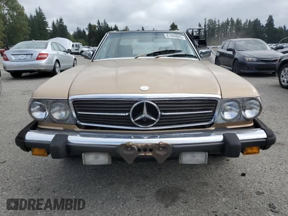 1983 Mercedes-Benz 380 SL with VIN WDBBA45A9DB025292, listed as a Copart auction lot 81069845 with 168,362 mi miles and Clean title. Bid and sale history available at DreamBid. Image 5.
