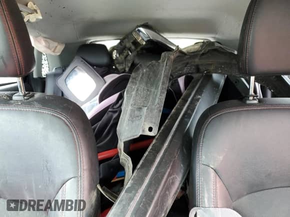 2023 Mitsubishi Outlander ES z VIN JA4ARUAU4PU004455, wystawiony jako Copart lot #55671665 z przebiegiem Nie podano mil oraz Szkoda całkowita • Salvage title. Historia ofert i sprzedaży dostępna na DreamBid. Obrazek 10.