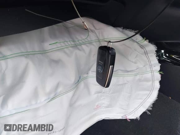 2019 Toyota Prius Plus с VIN JTDKARFP3K3109147, выставлен на аукционе IAAI как лот 42365495 с пробегом 34 761 миль миль и . История ставок и продаж доступна на DreamBid. Изображение 11.