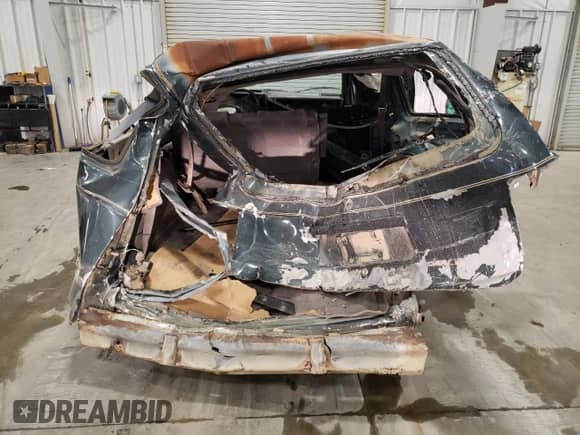 1993 Dodge Caravan Grand SE with VIN 1B4GH44R2PX757679, listed as a Copart auction lot 43034645 with 311,322 mi miles and Salvage title. Bid and sale history available at DreamBid. Image 6.