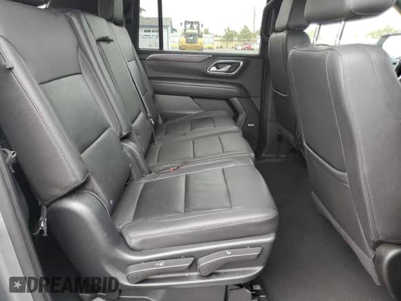 2023 Chevrolet Suburban LT с VIN 1GNSKCKD9PR346811, выставлен на аукционе Copart как лот 69776505 с пробегом 69 633 миль миль и Чистый • Clean title. История ставок и продаж доступна на DreamBid. Изображение 10.