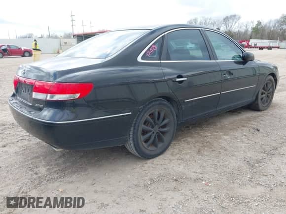 2006 Hyundai Azera SE с VIN KMHFC46F16A087393, выставлен на аукционе IAAI как лот 41475177 с пробегом 124 197 миль миль и . История ставок и продаж доступна на DreamBid. Изображение 4.