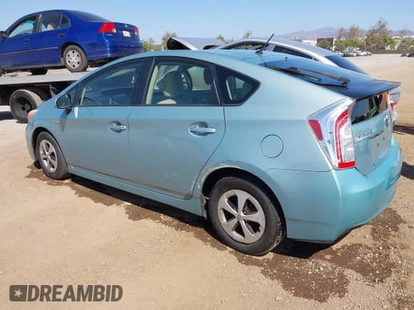 2013 Toyota Prius One с VIN JTDKN3DUXD1618600, выставлен на аукционе IAAI как лот 43356824 с пробегом 188 295 миль миль и . История ставок и продаж доступна на DreamBid. Изображение 3.