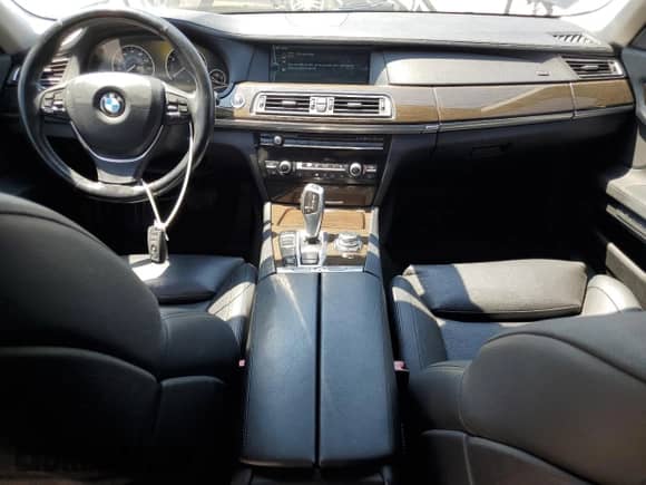 2012 BMW 7 Series 740Li с VIN WBAKB4C5XCC576888, выставлен на аукционе Copart как лот 67535255 с пробегом 117 535 миль миль и Чистый • Clean title. История ставок и продаж доступна на DreamBid. Изображение 8.