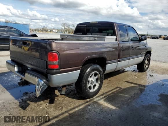 1998 Dodge 1500 с VIN 1B7HC13Y9WJ164965, выставлен на аукционе Copart как лот 80208924 с пробегом Не указан миль и На запчасти • Non repairable. История ставок и продаж доступна на DreamBid. Изображение 3.